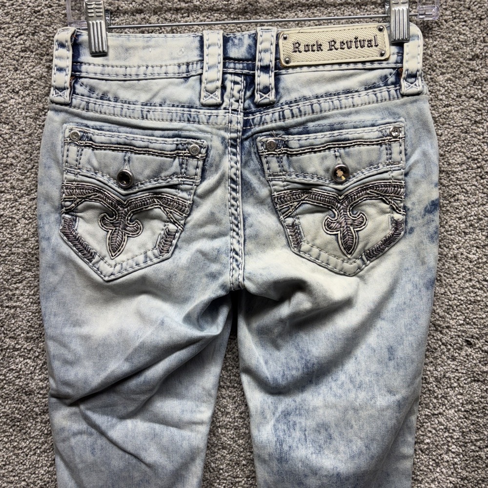 Rock Revival Jeans Women's Pilkin Crop Capri‎ Size 25x22 Embroidered Stone Wash